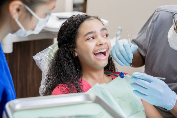 Best Emergency Dentist for Knocked-Out Tooth in Martsville, IN